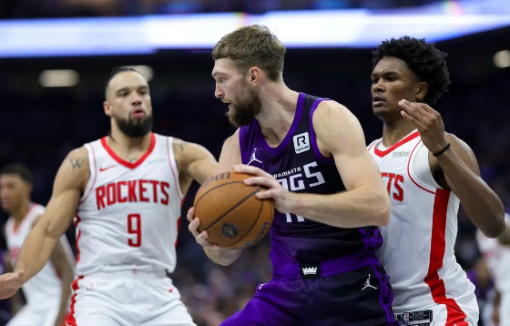 小萨27+7 格林28+7 乌度卡&申京遭逐 国王终结火箭3连胜 小萨27+7 格林28+7 乌度卡&申京遭逐 国王终结火箭3连胜