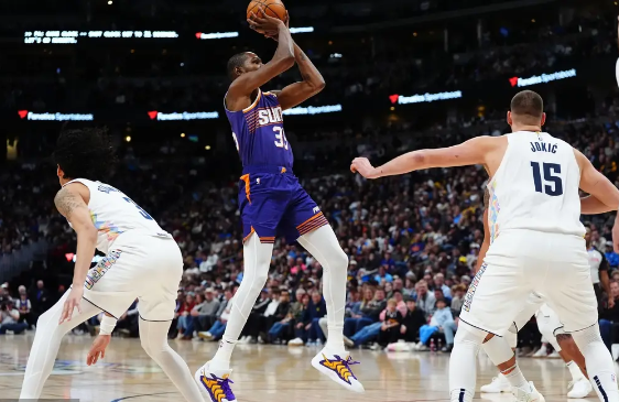 约基奇三节32+7 杜兰特23+9 波特12中10 掘金送太阳3连败 约基奇三节32+7 杜兰特23+9 波特12中10 掘金送太阳3连败