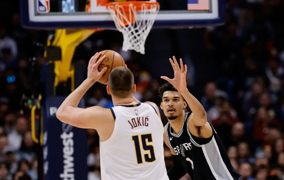 文班亚马35+18+8失误&制胜抢断 约基奇41+18+9 马刺力克掘金 文班亚马35+18+8失误&制胜抢断 约基奇41+18+9 马刺力克掘金