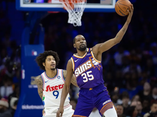 比尔替补25分 马克西31+10 乔治18中5 太阳力克76人止4连败