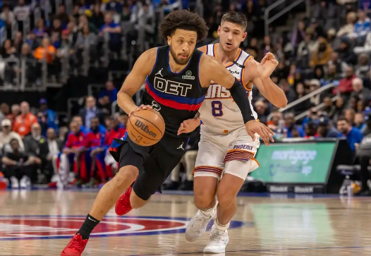 杜兰特&布克合砍71分 理查兹首秀21+11 CC20+11 太阳胜活塞 杜兰特&布克合砍71分 理查兹首秀21+11 CC20+11 太阳胜活塞