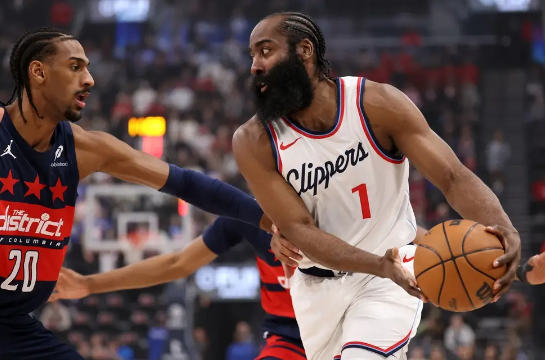 哈登三双 小卡15+7 普尔19中6 快船7人上双送奇才12连败 哈登三双 小卡15+7 普尔19中6 快船7人上双送奇才12连败