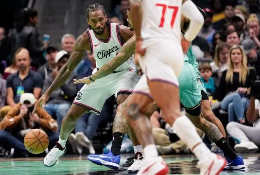 鲍威尔15投27分 小卡21+9提前打卡 哈登14+10 快船轻取黄蜂 鲍威尔15投27分 小卡21+9提前打卡 哈登14+10 快船轻取黄蜂