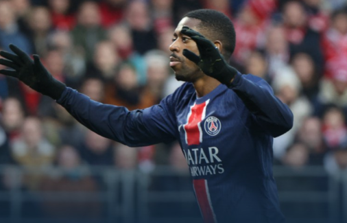 法甲-巴黎5-2布雷斯特 登贝莱连场戴帽K77失良机