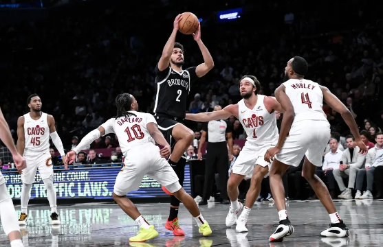 米切尔26+5 阿伦16+20 拉塞尔7中1&伤退 骑士撕破篮网取5连胜