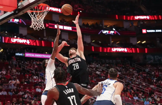 伊森新高30分 杰伦-格林23+9 埃克萨姆伤退 火箭大胜独行侠