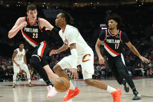 加兰27+5+8 杰罗姆25分 骑士末节一波流力克开拓者迎2连胜 加兰27+5+8 杰罗姆25分 骑士末节一波流力克开拓者迎2连胜