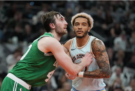 塔图姆29+10+8 卡斯尔22+8 凯尔特人7人上双力克马刺迎8连胜 塔图姆29+10+8 卡斯尔22+8 凯尔特人7人上双力克马刺迎8连胜