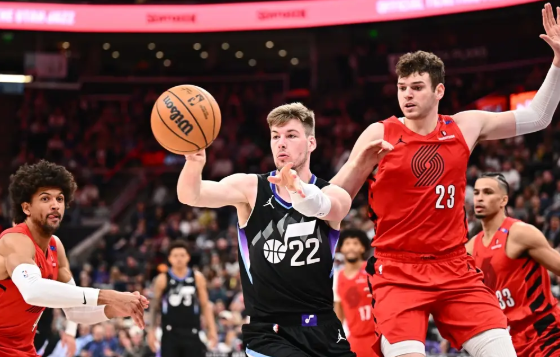 菲利波夫斯基30+18 夏普37+7 爵士加时力克开拓者终结9连败 菲利波夫斯基30+18 夏普37+7 爵士加时力克开拓者终结9连败