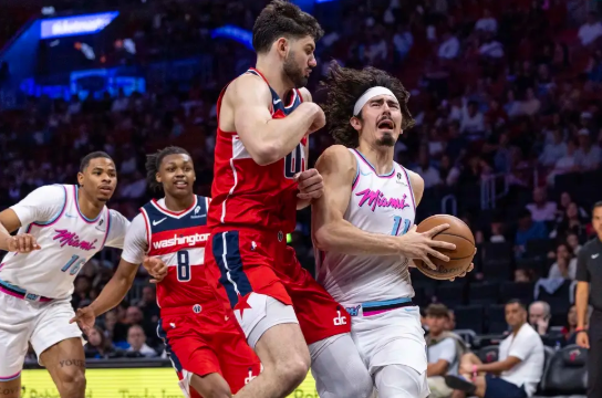 武克切维奇28+11+5 哈克斯41+10+7 卡林顿绝杀助奇才灭热火 武克切维奇28+11+5 哈克斯41+10+7 卡林顿绝杀助奇才灭热火