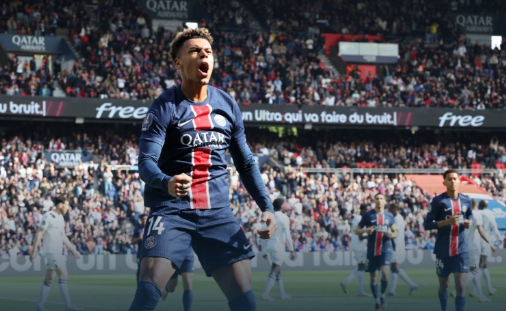 法甲-巴黎2-1勒阿弗尔，拉莫斯、杜埃建功，苏马雷破门