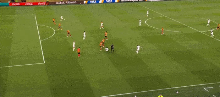 1750823099945332.gif 3.gif